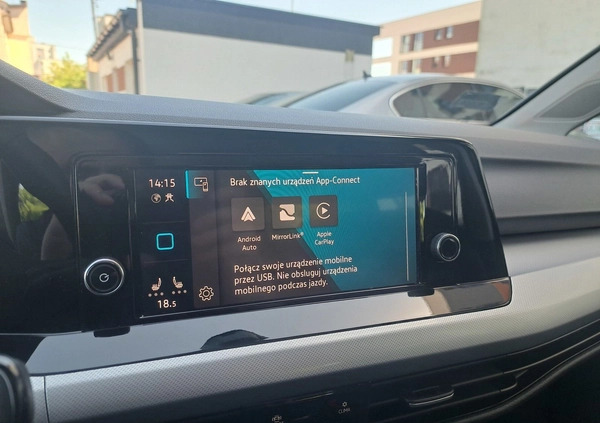 Volkswagen Golf cena 72000 przebieg: 32230, rok produkcji 2020 z Koło małe 326